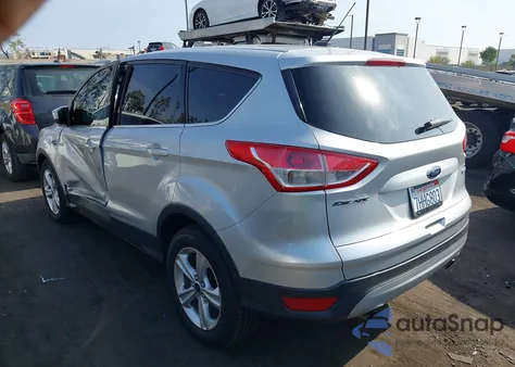 2014 Ford Escape Se z USA, uszkodzony, nr VIN 1FMCU0GX8EUE53346